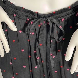 Banana Republic Size M Black W// Pink and Red Hearts PJ Set